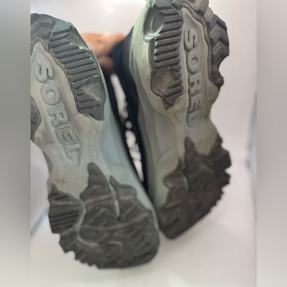 Sorel Men's Size 12 Kinetic Breakthru Venture Mid Waterproof Shoe Black Boots - Picture 6 of 9